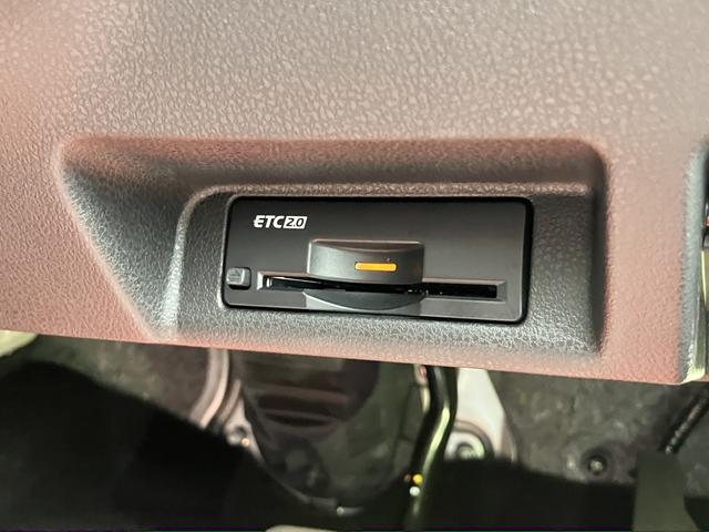 フェアレディZ ニスモ 2025年モデル フジツボマフラー 純正フルセグナビ バックカメラ レカロ製ハーフレザーシート(20枚目)