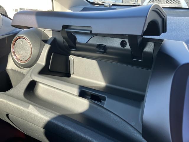 フィット シーズ スマートキー フルセグナビ 14インチAW ETC ドラレコ(SD有り) 専用スマートキー 専用ボディ同色フロントグリル ボディ同色リアガーニッシュ ウインカー付電動格納ドアミラー(11枚目)