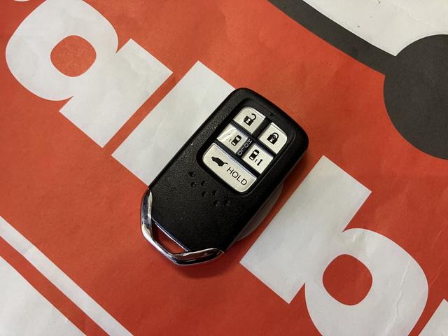 オデッセイ アブソルート・EX 後期型 4WD 10インチフルセグナビ マルチビュー ETC2.0 エンジンスターター ホンダセンシング リアワイドカメラ マルチビューカメラ スマートパーキングアシストシステム(25枚目)