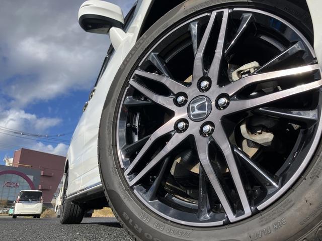 オデッセイ アブソルート・EX 後期型 4WD 10インチフルセグナビ マルチビュー ETC2.0 エンジンスターター ホンダセンシング リアワイドカメラ マルチビューカメラ スマートパーキングアシストシステム(44枚目)