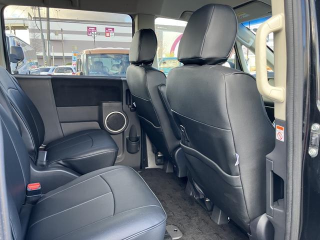 デリカＤ：５ Ｄ　パワーパッケージ　７人乗り　両側パワースライドドア　スマートキー　クラッツィオレザー調シートカバー　ＥＴＣ　１８インチＡＷ　クルーズコントロール　キセノン　オートライト　パドルシフト　前席シートヒーター　ＡＳＣ（23枚目）