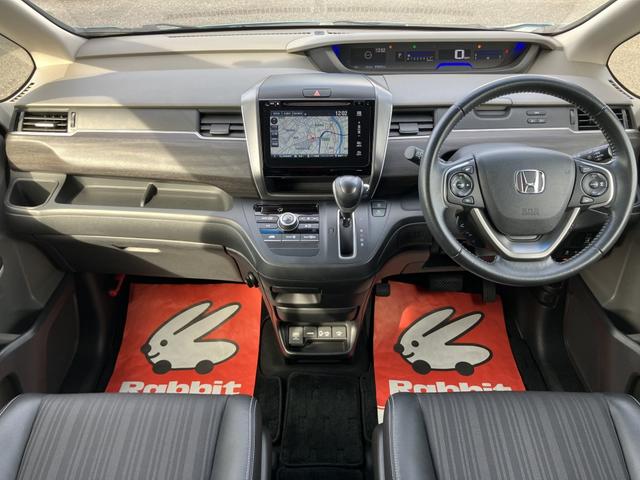 フリード G・ホンダセンシング インターナビ ハーフレザーシート LEDヘッドランプ Sパッケージ Cパッケージ サイド/カーテンエアバッグ 両側パワースライドドア ホンダセンシング スマートキー(4枚目)