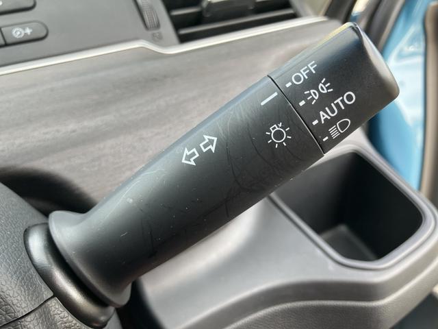 フリード G・ホンダセンシング インターナビ ハーフレザーシート LEDヘッドランプ Sパッケージ Cパッケージ サイド/カーテンエアバッグ 両側パワースライドドア ホンダセンシング スマートキー(17枚目)