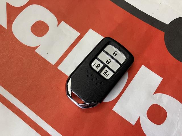 フリード G・ホンダセンシング インターナビ ハーフレザーシート LEDヘッドランプ Sパッケージ Cパッケージ サイド/カーテンエアバッグ 両側パワースライドドア ホンダセンシング スマートキー(22枚目)