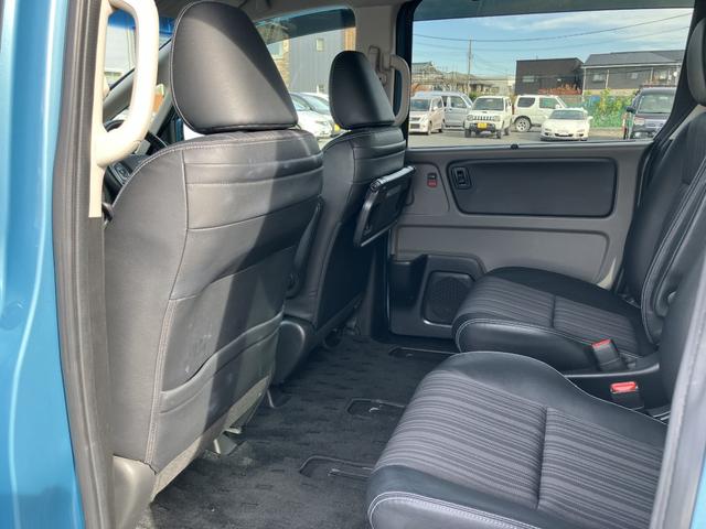 フリード G・ホンダセンシング インターナビ ハーフレザーシート LEDヘッドランプ Sパッケージ Cパッケージ サイド/カーテンエアバッグ 両側パワースライドドア ホンダセンシング スマートキー(26枚目)