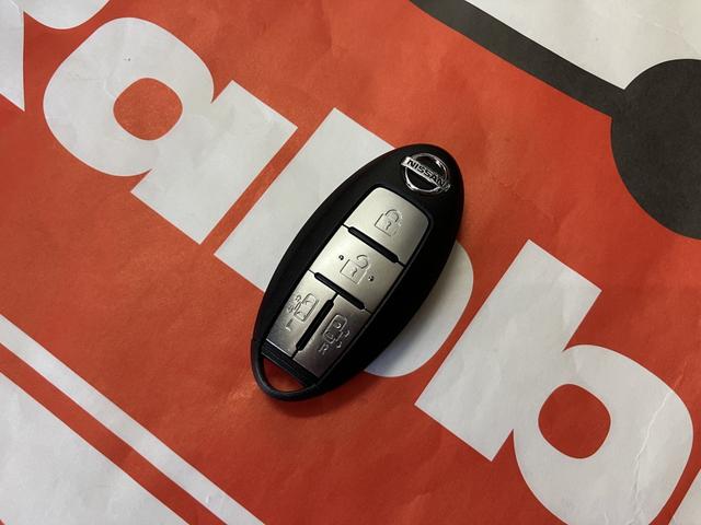 セレナ ハイウェイスター Vセレ+セーフティII SHV フルセグナビ ETC アルパイン後席フリップダウンモニター 両側パワースライドドア アラウンドビューモニター エマージェンシーブレーキ 車線逸脱警報 踏み間違い衝突防止アシスト(23枚目)