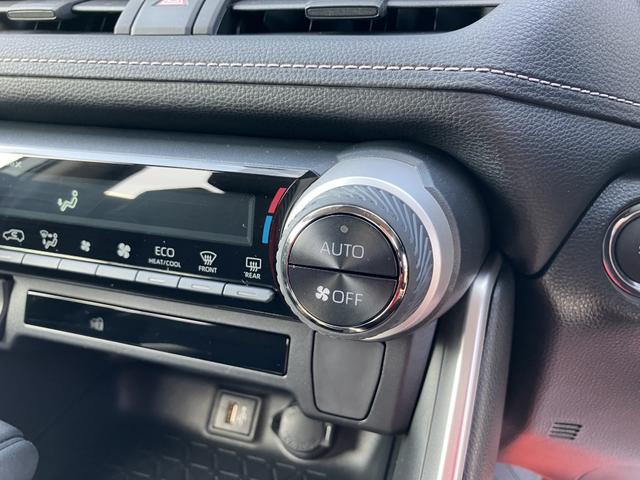 ＲＡＶ４ Ｘ　オプション１８ＡＷ　フルセグＴＶ　バックカメラ　セーフティセンス　ＬＥＤヘッドランプ　前後ドライブレコーダー　ルーフレール（8枚目）
