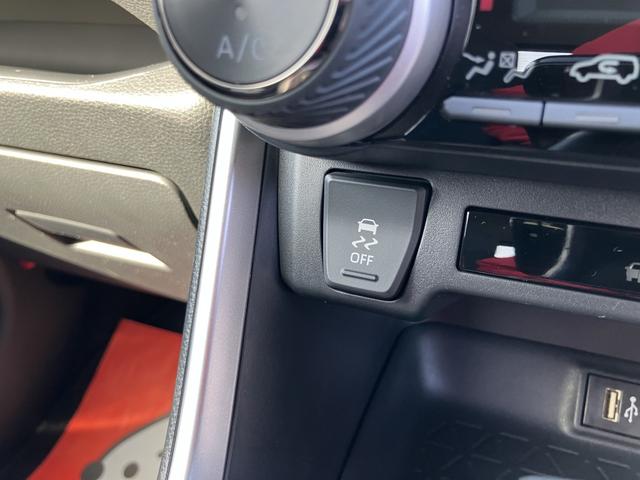 ＲＡＶ４ Ｘ　オプション１８ＡＷ　フルセグＴＶ　バックカメラ　セーフティセンス　ＬＥＤヘッドランプ　前後ドライブレコーダー　ルーフレール（9枚目）