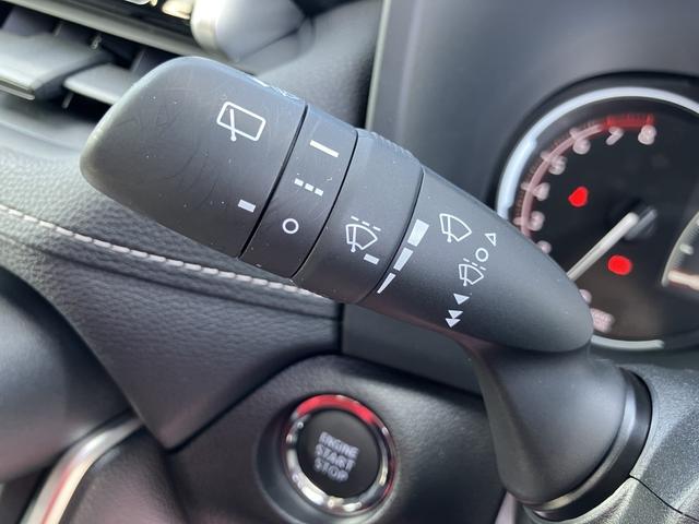 ＲＡＶ４ Ｘ　オプション１８ＡＷ　フルセグＴＶ　バックカメラ　セーフティセンス　ＬＥＤヘッドランプ　前後ドライブレコーダー　ルーフレール（17枚目）