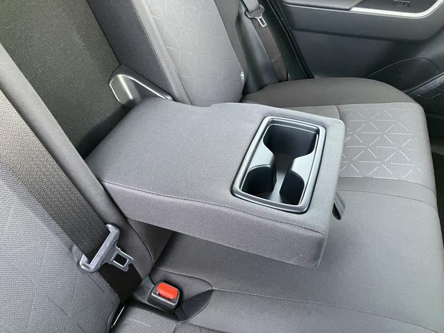 ＲＡＶ４ Ｘ　オプション１８ＡＷ　フルセグＴＶ　バックカメラ　セーフティセンス　ＬＥＤヘッドランプ　前後ドライブレコーダー　ルーフレール（37枚目）