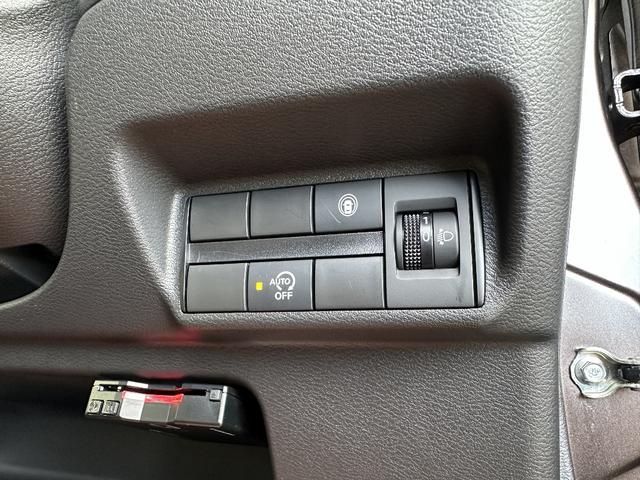 デイズ X 4WD アラウンドビューモニター カロッツェリアナビテレビ ドライブレコーダー エマージェンシーブレーキ シートヒーター ヒーター付ドアミラー(18枚目)
