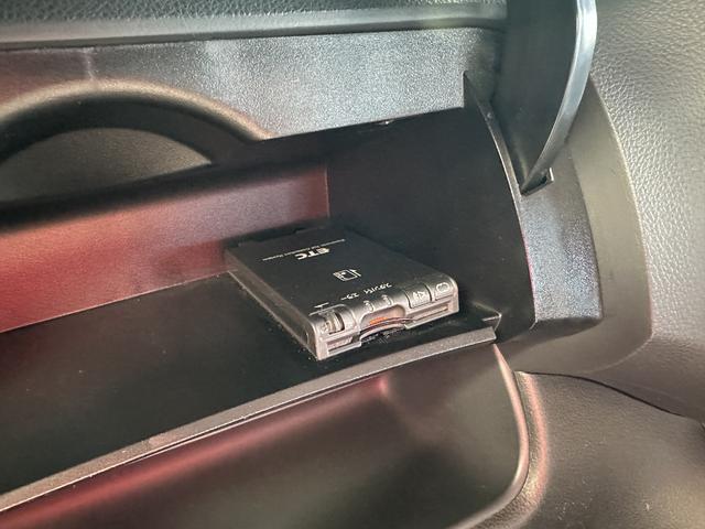 セレナ ハイウェイスター Vセレ+セーフティII SHV フルセグナビ アラウンドビューモニター フリップダウンモニター エマージェンシーブレーキ 両側パワースライドドア LEDヘッドランプ ワンオーナー(28枚目)