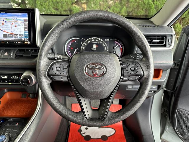 RAV4 アドベンチャー パワーバックドア 9インチフルセグナビ バックカメラ セーフティセンス レーダークルーズコントロール ドライブレコーダー エンジンスターター 純正19インチアルミ LEDヘッドランプ(14枚目)