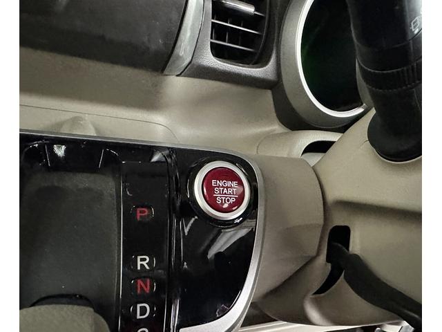 Ｎ－ＢＯＸ Ｇ・ターボパッケージ　両側パワースライドドア　バックカメラ　純正ナビテレビ　クルーズコントロール　パドルシフト　スマートキー　オートエアコン　ワンオーナー（11枚目）