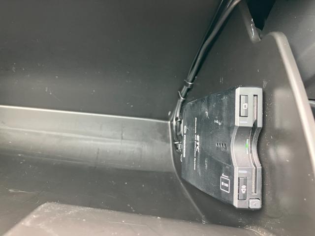 アクセラスポーツ XD ディーゼルターボ 6速マニュアル サンルーフ DVD/CD/地デジチューナー オプションエアロ(29枚目)