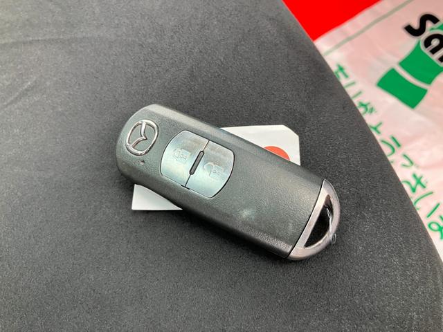 アクセラスポーツ XD ディーゼルターボ 6速マニュアル サンルーフ DVD/CD/地デジチューナー オプションエアロ(33枚目)