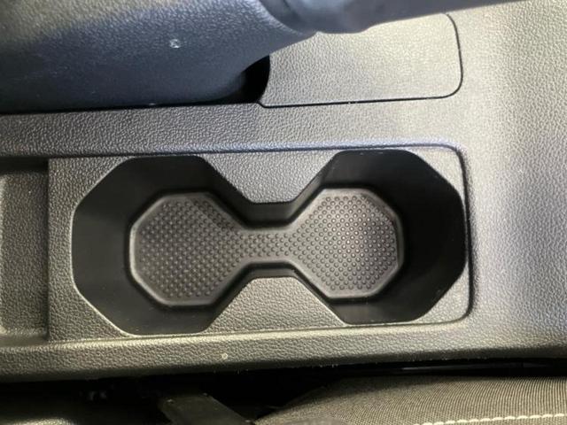 T-クロス TSIスタイル 保証書/純正 SDナビ/衝突安全装置/シート ハーフレザー/ドライブレコーダー 社外/ヘッドランプ LED/Bluetooth接続/ETC2.0/EBD付ABS/横滑り防止装置 衝突被害軽減システム(27枚目)