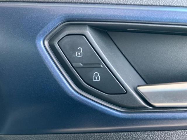 T-クロス TSIスタイル 保証書/純正 SDナビ/衝突安全装置/シート ハーフレザー/ドライブレコーダー 社外/ヘッドランプ LED/Bluetooth接続/ETC2.0/EBD付ABS/横滑り防止装置 衝突被害軽減システム(49枚目)