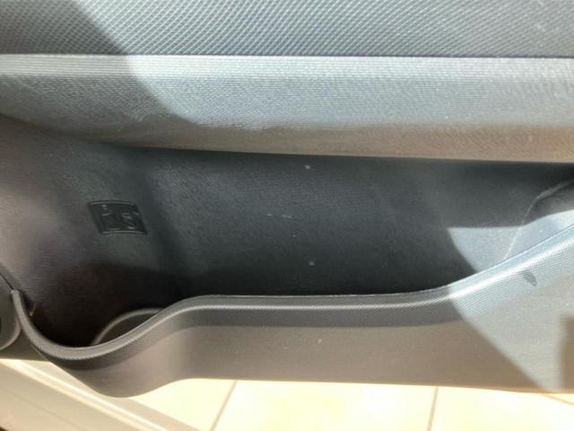 アクア Sスタイルブラック 保証書/純正 SDナビ/衝突安全装置/車線逸脱防止支援システム/ヘッドランプ LED/ETC/EBD付ABS/横滑り防止装置/アイドリングストップ/ワンセグTV/エアバッグ 運転席 LEDヘッドランプ(41枚目)