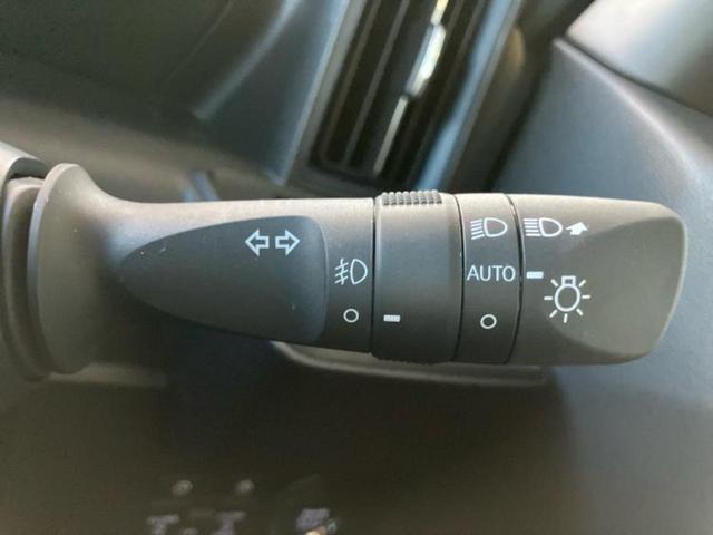 タント カスタムX 保証書/ディスプレイオーディオ9インチ/スマートアシスト(トヨタ・ダイハツ)/両側電動スライドドア/シートヒーター 前席/届出済未使用車/ヘッドランプ LED/USBジャック 衝突被害軽減システム(14枚目)