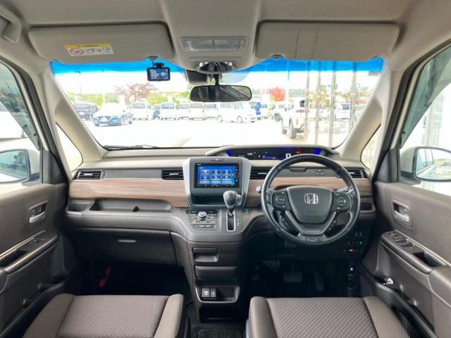フリード Gホンダセンシング 新品タイヤ/保証書/純正 SDナビ/衝突安全装置/両側電動スライドドア/シートヒーター 前席/車線逸脱防止支援システム/ドライブレコーダー 社外/ヘッドランプ LED/USBジャック バックカメラ(6枚目)