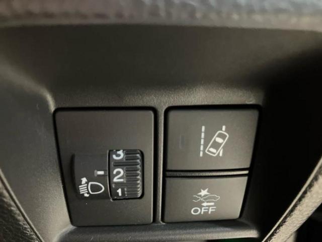 N-VAN ファン 保証書/ディスプレイオーディオ/ホンダセンシング/車線逸脱防止支援システム/ドライブレコーダー 純正/ヘッドランプ LED/USBジャック/Bluetooth接続/ETC/EBD付ABS バックカメラ(32枚目)