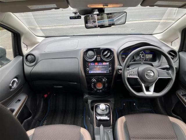 「この車の写真をもっと見たい」「状態が気になる」「この装備はついている？」どんな小さな疑問でもお気軽にお問い合わせください！