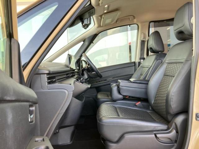 セレナ ＸＶ　保証書／ディスプレイオーディオ＋ナビ／インテリジェントルームミラー／衝突安全装置／両側電動スライドドア／アラウンドビューモニター／車線逸脱防止支援システム／シート　合皮／プロパイロット　全周囲カメラ（7枚目）