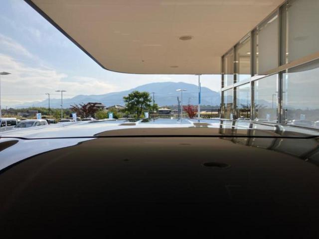 セレナ ＸＶ　保証書／ディスプレイオーディオ＋ナビ／インテリジェントルームミラー／衝突安全装置／両側電動スライドドア／アラウンドビューモニター／車線逸脱防止支援システム／シート　合皮／プロパイロット　全周囲カメラ（61枚目）