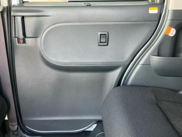 ＷＥＣＡＲＳでは各商談席に大型モニターをご用意しております！見やすい大画面でゆったりと全国の在庫をご覧いただけます！是非ご来店お待ちしております！