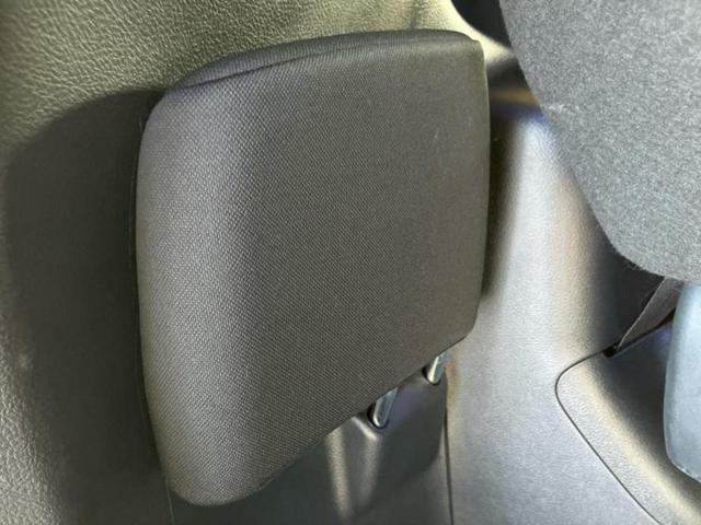 ヴォクシー ＺＳキラメキ２　新品タイヤ／エアロ／保証書／社外　１０インチ　ＳＤナビ／フリップダウンモニター　社外　１２．８インチ／衝突安全装置／両側電動スライドドア／車線逸脱防止支援システム／ドライブレコーダー　純正　フルエアロ（19枚目）