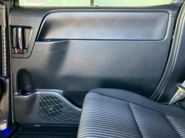 ヴォクシー ＺＳキラメキ２　新品タイヤ／エアロ／保証書／社外　１０インチ　ＳＤナビ／フリップダウンモニター　社外　１２．８インチ／衝突安全装置／両側電動スライドドア／車線逸脱防止支援システム／ドライブレコーダー　純正　フルエアロ（25枚目）