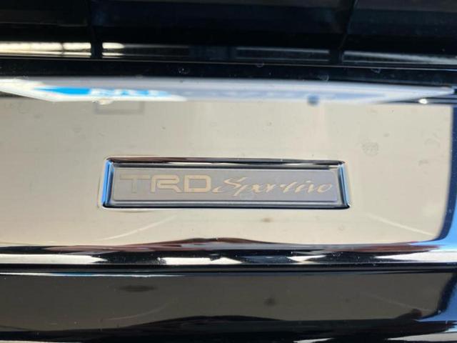 ヴォクシー ＺＳキラメキ２　新品タイヤ／エアロ／保証書／社外　１０インチ　ＳＤナビ／フリップダウンモニター　社外　１２．８インチ／衝突安全装置／両側電動スライドドア／車線逸脱防止支援システム／ドライブレコーダー　純正　フルエアロ（43枚目）