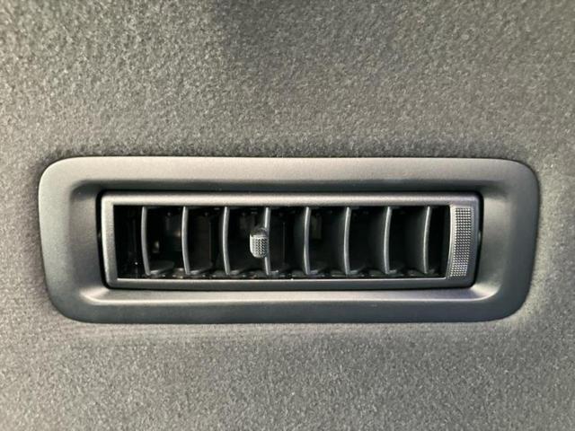 ヴォクシー ＺＳキラメキ２　新品タイヤ／エアロ／保証書／社外　１０インチ　ＳＤナビ／フリップダウンモニター　社外　１２．８インチ／衝突安全装置／両側電動スライドドア／車線逸脱防止支援システム／ドライブレコーダー　純正　フルエアロ（51枚目）