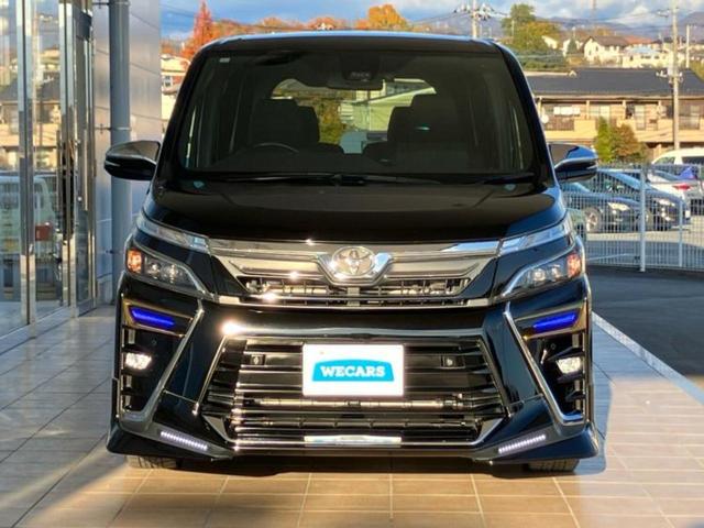 ヴォクシー ＺＳキラメキ２　新品タイヤ／エアロ／保証書／社外　１０インチ　ＳＤナビ／フリップダウンモニター　社外　１２．８インチ／衝突安全装置／両側電動スライドドア／車線逸脱防止支援システム／ドライブレコーダー　純正　フルエアロ（57枚目）