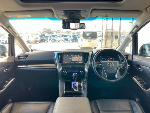 アルファード S Cパッケージ 新品タイヤ/サンルーフ/保証書/純正 10インチ SDナビ/フリップダウンモニター/トヨタセーフティセンス/両側電動スライドドア/シートヒーター 前席/車線逸脱防止支援システム/シート 合皮(6枚目)