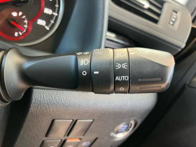 アルファード S Cパッケージ 新品タイヤ/サンルーフ/保証書/純正 10インチ SDナビ/フリップダウンモニター/トヨタセーフティセンス/両側電動スライドドア/シートヒーター 前席/車線逸脱防止支援システム/シート 合皮(17枚目)