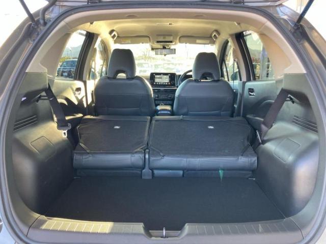 ノート X 新品タイヤ/保証書/純正 SDナビ/インテリジェントルームミラー/衝突安全装置/シートヒーター 前席/アラウンドビューモニター/車線逸脱防止支援システム/ヘッドランプ LED/USBジャック 禁煙車(20枚目)