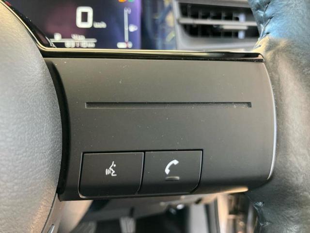 ノート X 新品タイヤ/保証書/純正 SDナビ/インテリジェントルームミラー/衝突安全装置/シートヒーター 前席/アラウンドビューモニター/車線逸脱防止支援システム/ヘッドランプ LED/USBジャック 禁煙車(30枚目)