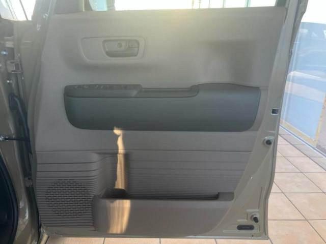 Ｎ－ＢＯＸジョイ ヒョウジュン２トーン　保証書／純正　８インチ　ナビ／ホンダセンシング／電動スライドドア／シートヒーター　前席／車線逸脱防止支援システム／登録済未使用車／ヘッドランプ　ＬＥＤ／Ｂｌｕｅｔｏｏｔｈ接続／ＥＢＤ付ＡＢＳ　禁煙車（22枚目）