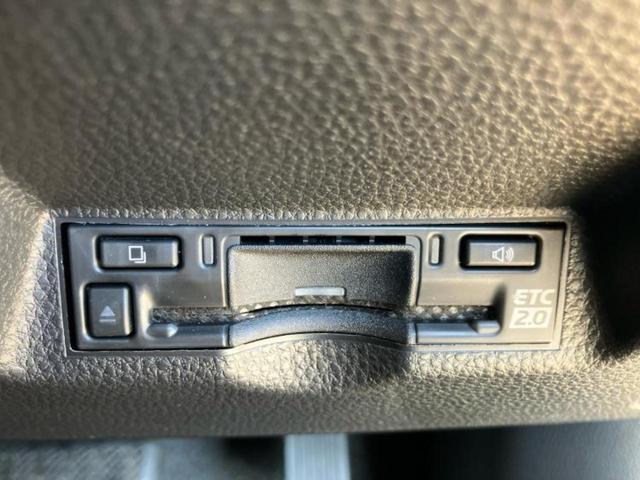 ヤリスクロス ハイブリッドZ 保証書/ディスプレイオーディオ+ナビ/衝突安全装置/シートヒーター/パノラミックビューモニター/車線逸脱防止支援システム/シート ハーフレザー/パーキングアシスト 自動操舵/電動バックドア 禁煙車(28枚目)