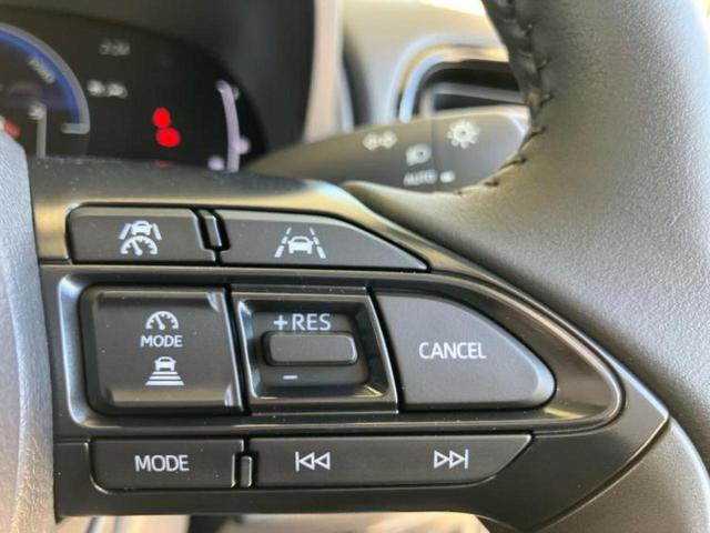 ヤリスクロス ハイブリッドZ 保証書/ディスプレイオーディオ+ナビ/衝突安全装置/シートヒーター/パノラミックビューモニター/車線逸脱防止支援システム/シート ハーフレザー/パーキングアシスト 自動操舵/電動バックドア 禁煙車(29枚目)