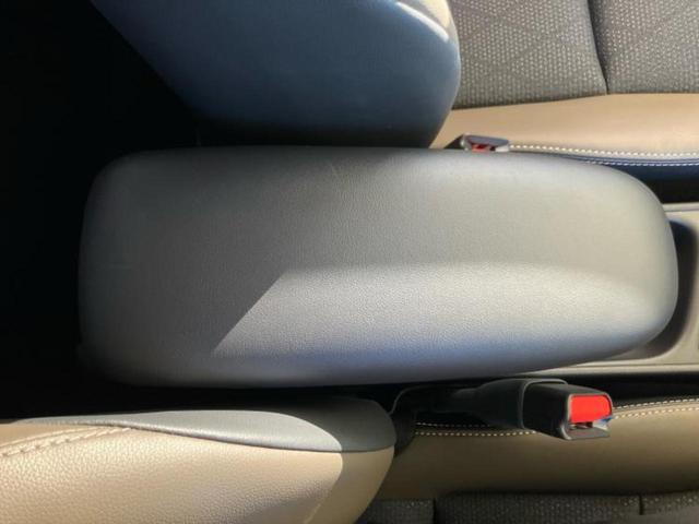 ヤリスクロス ハイブリッドZ 保証書/ディスプレイオーディオ+ナビ/衝突安全装置/シートヒーター/パノラミックビューモニター/車線逸脱防止支援システム/シート ハーフレザー/パーキングアシスト 自動操舵/電動バックドア 禁煙車(36枚目)