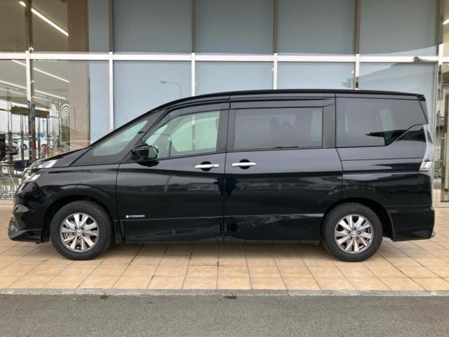 セレナ ｅパワーハイウェイスターＶ　新品タイヤ／保証書／純正　９インチ　ＳＤナビ／インテリジェントルームミラー／衝突安全装置／両側電動スライドドア／アラウンドビューモニター／車線逸脱防止支援システム／プロパイロット　衝突被害軽減システム（2枚目）