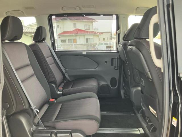 セレナ ｅパワーハイウェイスターＶ　新品タイヤ／保証書／純正　９インチ　ＳＤナビ／インテリジェントルームミラー／衝突安全装置／両側電動スライドドア／アラウンドビューモニター／車線逸脱防止支援システム／プロパイロット　衝突被害軽減システム（5枚目）