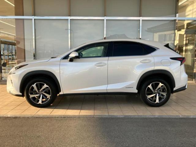 ＮＸ ＮＸ３００ｈ　Ｉパッケージ　保証書／純正　ＳＤナビ／衝突安全装置／シートヒーター／車線逸脱防止支援システム／シート　フルレザー／ドライブレコーダー　純正／ヘッドランプ　ＬＥＤ／Ｂｌｕｅｔｏｏｔｈ接続／ＥＴＣ２．０　革シート（2枚目）