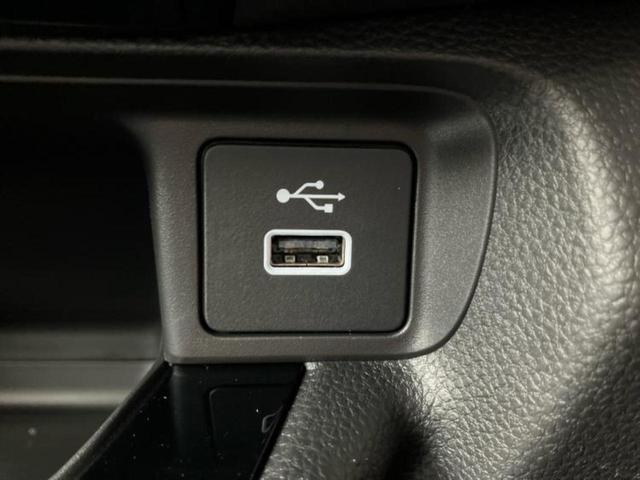 ヴェゼル ｅＨＥＶ　Ｚ　保証書／純正　９インチ　ナビ／ホンダセンシング／シートヒーター　前席／車線逸脱防止支援システム／電動バックドア／登録済未使用車／ヘッドランプ　ＬＥＤ／Ｂｌｕｅｔｏｏｔｈ接続／ＥＢＤ付ＡＢＳ　禁煙車（45枚目）