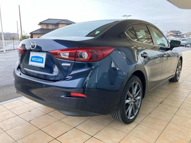 アクセラ １５ＸＤ　Ｌパッケージ　新品タイヤ／保証書／純正　ＳＤナビ／衝突安全装置／シートヒーター／３６０°ビューモニター／車線逸脱防止支援システム／シート　フルレザー／ドライブレコーダー　前後／ヘッドランプ　ＬＥＤ　革シート　ＥＴＣ（3枚目）