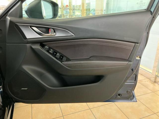 アクセラ １５ＸＤ　Ｌパッケージ　新品タイヤ／保証書／純正　ＳＤナビ／衝突安全装置／シートヒーター／３６０°ビューモニター／車線逸脱防止支援システム／シート　フルレザー／ドライブレコーダー　前後／ヘッドランプ　ＬＥＤ　革シート　ＥＴＣ（21枚目）