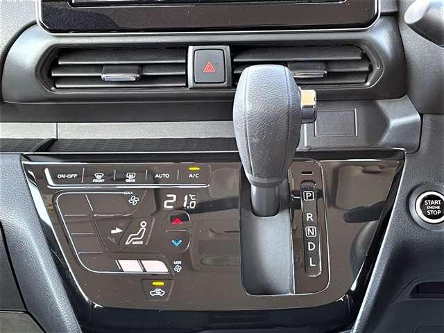 ルークス ６６０　ハイウェイスターＸ　純正ナビ　アラウンドビュー（8枚目）